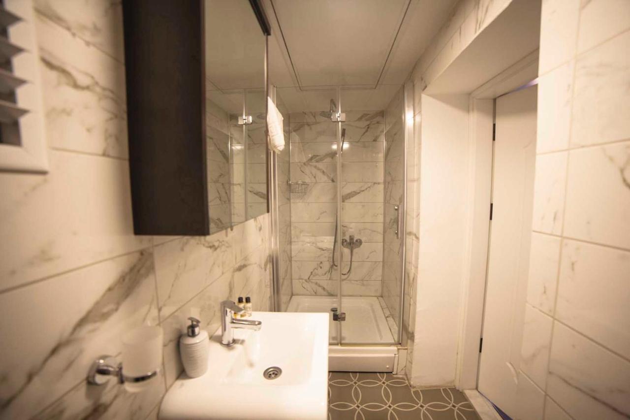 Galata Cicek Suites Istanbul Exteriör bild